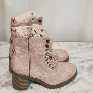 Olivia & Kate Tinsley Size 9 Pink Combat Vegan Leather Ladies Tall Faux Boots